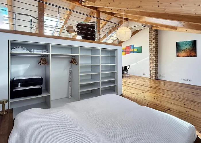 Daire Apartments|luxury Loft-style Potsdam